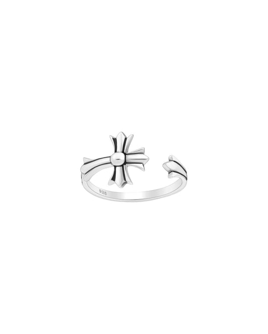 GOTHIC CROSS RING