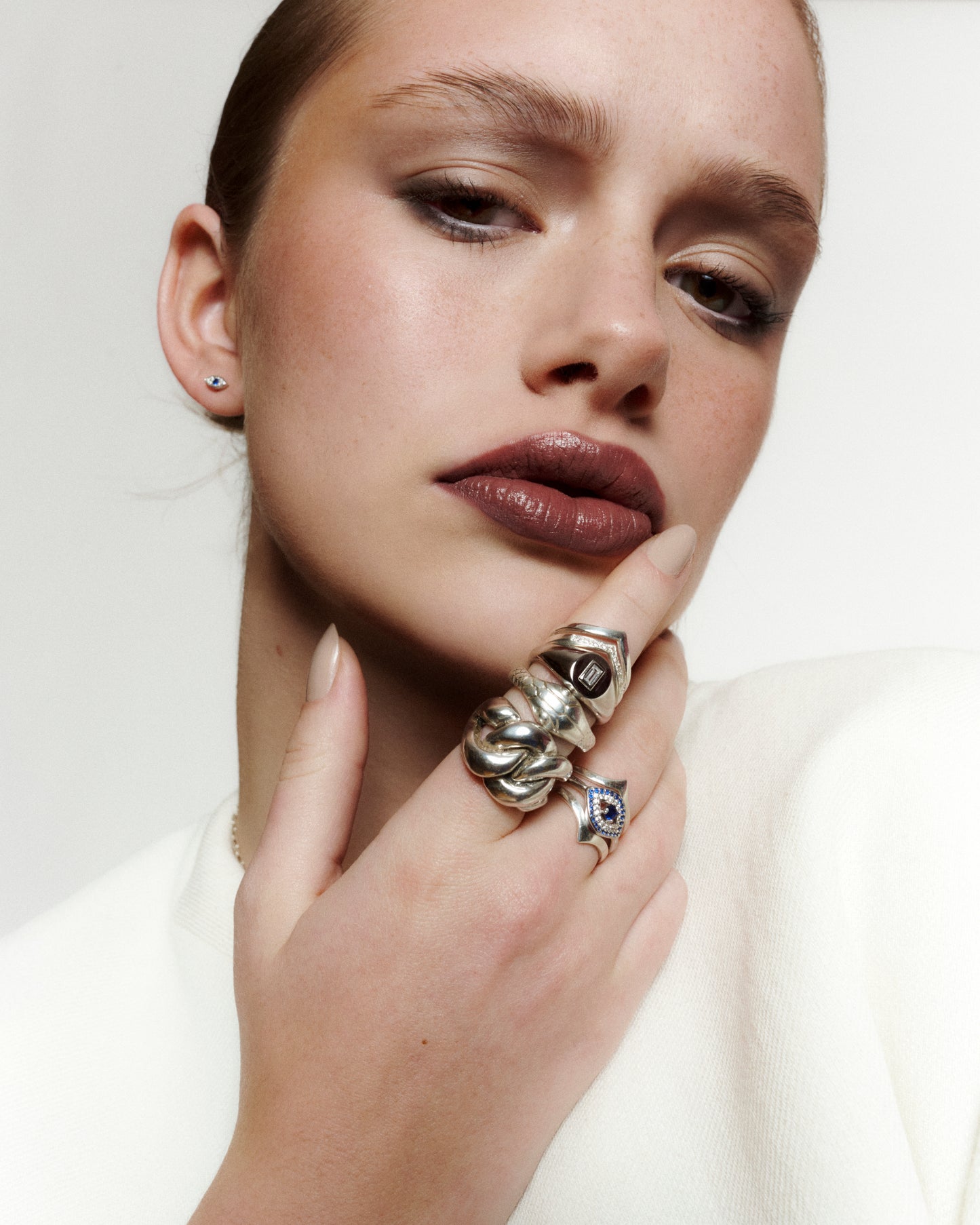 DOUBLE CHEVRON PAVE RING