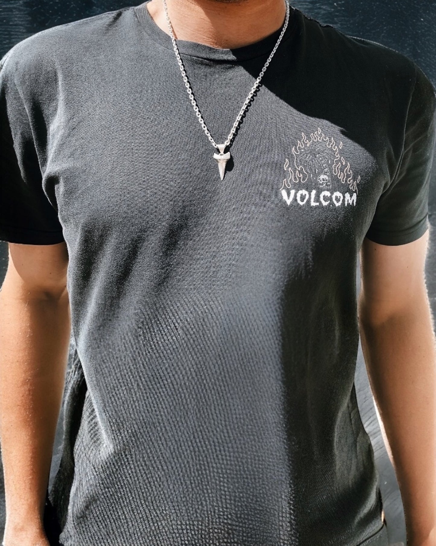 SOUTHERN SHARK TOOTH NECKLACE